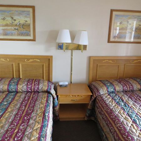 Holly Springs Pine Crest Motor Lodge المظهر الخارجي الصورة